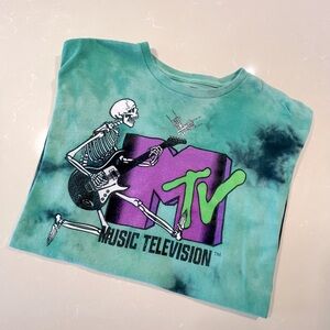 MTV Tie-Dye Skull Shredding Guitar Green & Black Graphic Tee Unisex Size XLarge